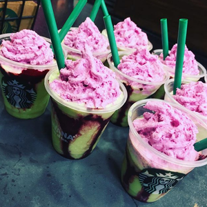 Instagram post from @mmamaniaman featuring Starbucks Zombie frap