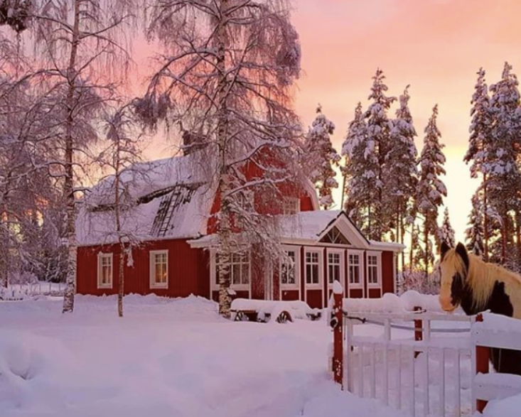 A picture of a country-side house from @mylittleredhouse on Instagram.